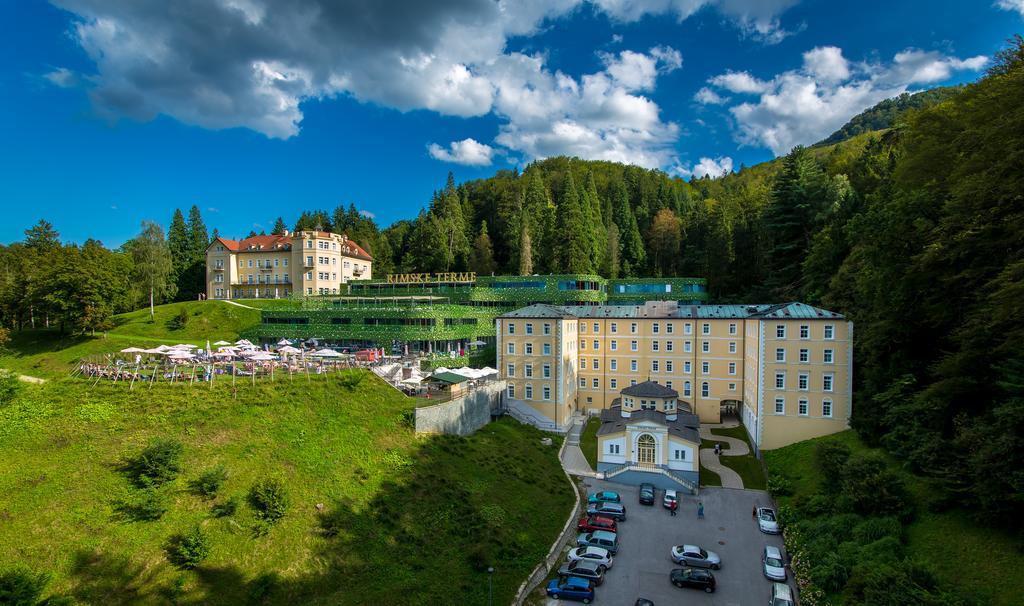 Rimske Terme - Hotel Zdraviliski Dvor ริมสเกตอปลิตเซ ภายนอก รูปภาพ