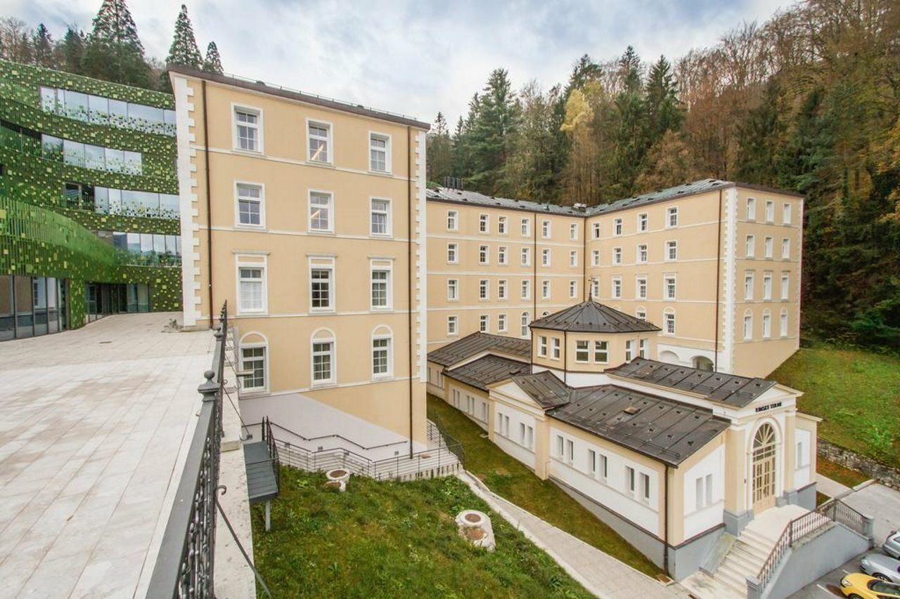 Rimske Terme - Hotel Zdraviliski Dvor ริมสเกตอปลิตเซ ภายนอก รูปภาพ